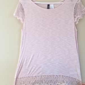 Lace sleeve T-shirt